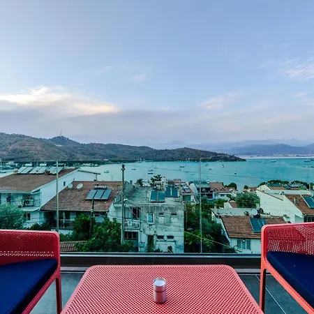 Hotel La Casa Marina &